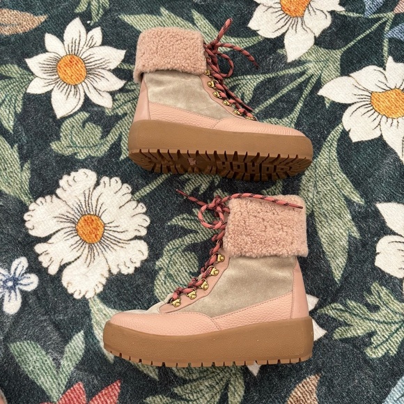 Coach Tyler Pink Suede Ankle Cold Weather Winter Boots Women's Sz 6 - Picture 6 of 8